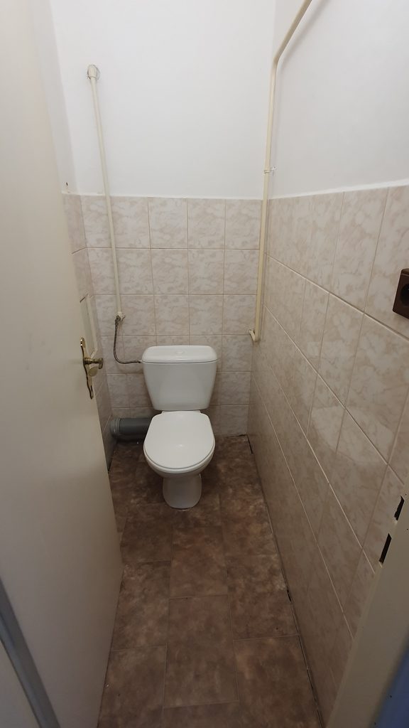 Samostatné WC – byty 2+1 a 1+1, České Velenice